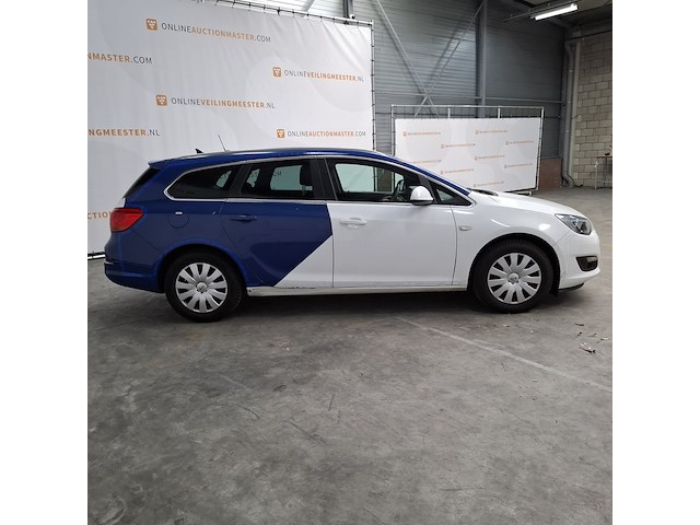 Personenauto, opel - afbeelding 34 van  54