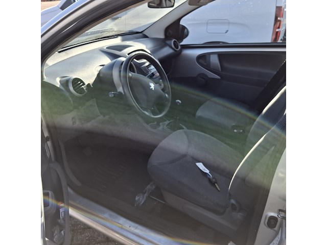 Personenauto, peugeot, 107, 1.0-12v xr, 2006 - afbeelding 8 van  12