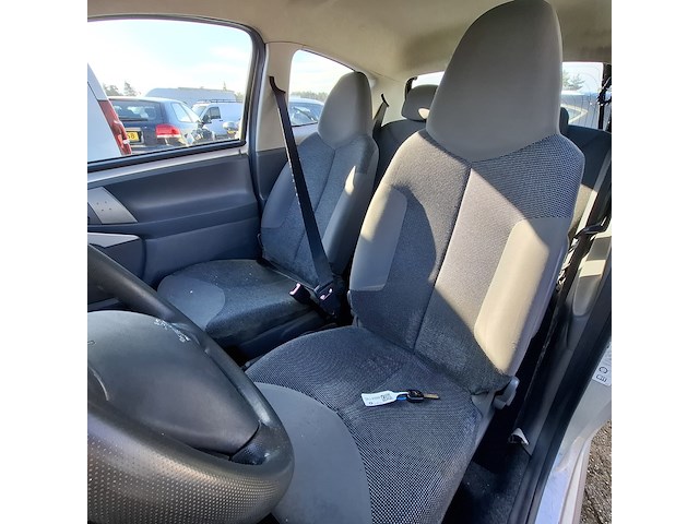 Personenauto, peugeot, 107, 1.0-12v xr, 2006 - afbeelding 9 van  12