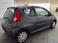 Personenauto, peugeot, 107, 1.0-12v xr, 2006 - afbeelding 2 van  71