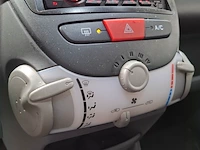 Personenauto, peugeot, 107, 1.0-12v xr, 2006 - afbeelding 39 van  71