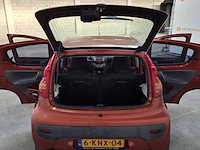 Personenauto, peugeot, 107, 1.0-12v xr, 2009 - afbeelding 31 van  55