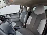 Personenauto, peugeot, 107 1.0-12v xr, 2010 - afbeelding 17 van  40