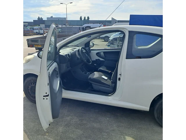 Personenauto, peugeot, 107, 1.0-12v xr, 2011 - afbeelding 19 van  42