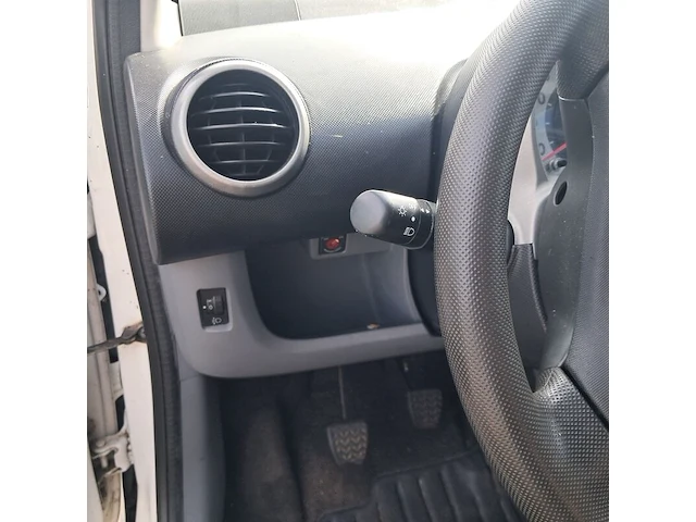 Personenauto, peugeot, 107, 1.0-12v xr, 2011 - afbeelding 25 van  42