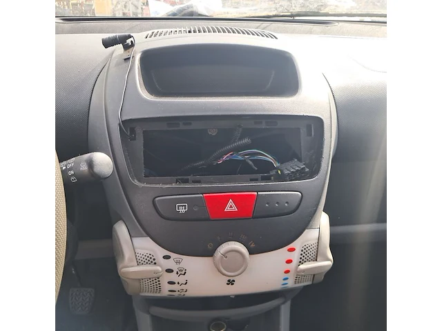 Personenauto, peugeot, 107, 1.0-12v xr, 2011 - afbeelding 30 van  42