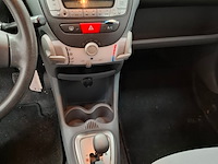 Personenauto, peugeot, 107, 1.0-12v xs, 2006 - afbeelding 13 van  29