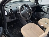 Personenauto, peugeot, 107, 1.0-12v xs, 2009 - afbeelding 13 van  26