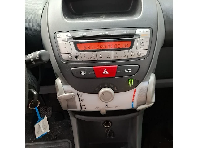 Personenauto, peugeot, 107, 1.0-12v xs, 2009 - afbeelding 19 van  26