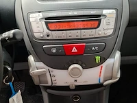 Personenauto, peugeot, 107, 1.0-12v xs, 2009 - afbeelding 19 van  26