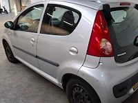 Personenauto, peugeot, 107, 1.0-12v xs, 2009 - afbeelding 2 van  67