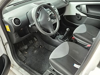 Personenauto, peugeot, 107, 1.0 access, 2013 - afbeelding 8 van  40