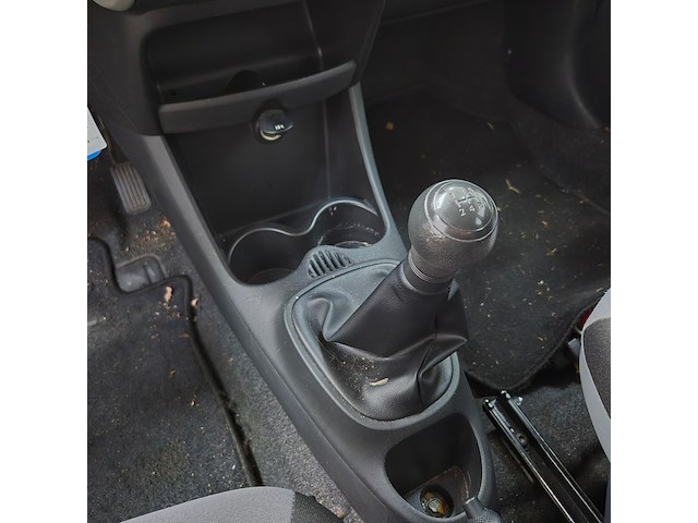 Personenauto, peugeot, 107, 1.0 access, 2013 - afbeelding 16 van  40