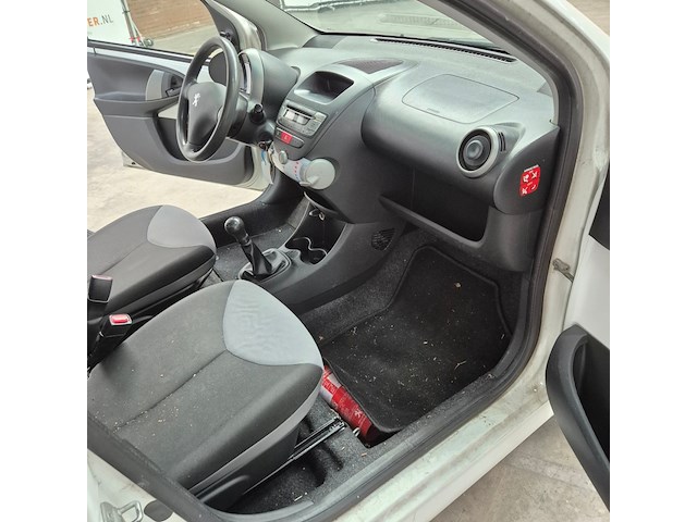 Personenauto, peugeot, 107, 1.0 access, 2013 - afbeelding 22 van  40