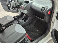 Personenauto, peugeot, 107, 1.0 access, 2013 - afbeelding 22 van  40