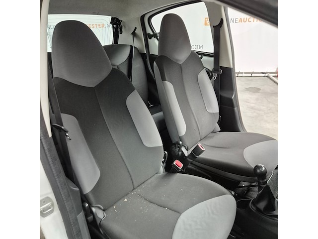Personenauto, peugeot, 107, 1.0 access, 2013 - afbeelding 24 van  40