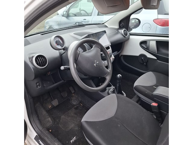 Personenauto, peugeot, 107, 1.0 access accent, 2013 - afbeelding 11 van  12