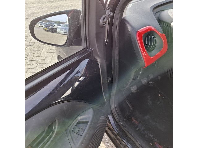 Personenauto peugeot, 108 1.0, bouwjaar 2015 - afbeelding 19 van  50