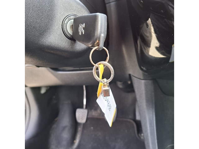 Personenauto peugeot, 108 1.0, bouwjaar 2015 - afbeelding 25 van  50