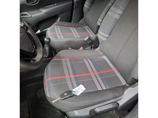 Personenauto, peugeot, 108, 1.0 e-vti active, 2015 - afbeelding 31 van  73