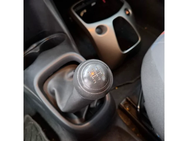 Personenauto, peugeot, 108, 1.0 e-vti active, 2015 - afbeelding 40 van  73