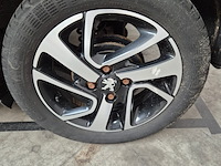 Personenauto, peugeot, 108, 1.0 e-vti allure, 2020 - afbeelding 32 van  32