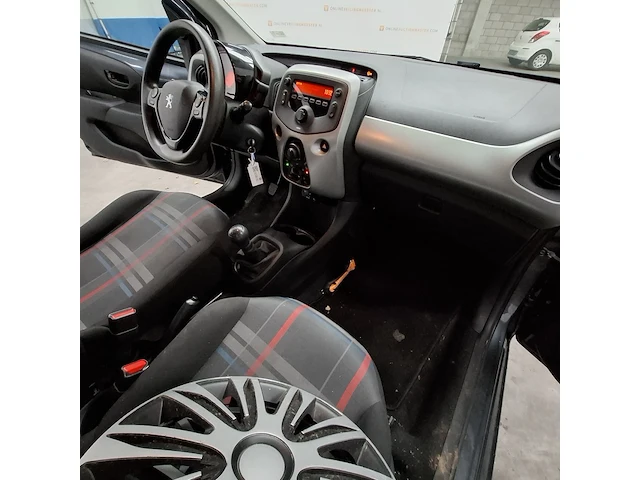 Personenauto, peugeot, 108, 1.0 e-vti blue lease, 2014 - afbeelding 29 van  47
