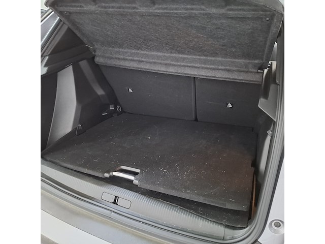 Personenauto, peugeot, 2008, 1.2 puretech 130 allure, 2023 - afbeelding 32 van  57