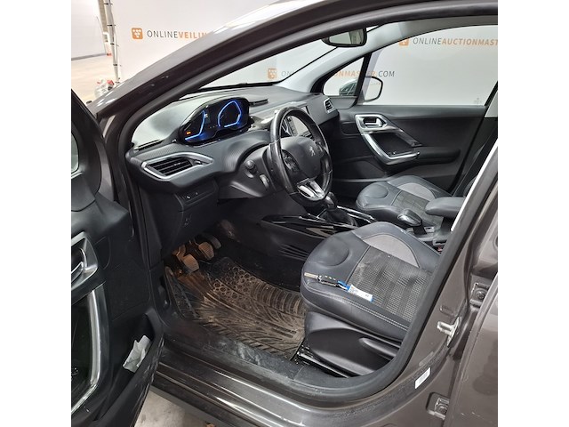 Personenauto, peugeot, 2008, 1.2 puretech féline, 2016 - afbeelding 11 van  51