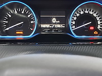 Personenauto, peugeot, 2008, 1.2 puretech féline, 2016 - afbeelding 16 van  51