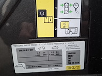 Personenauto, peugeot, 2008, 1.2 puretech féline, 2016 - afbeelding 33 van  51