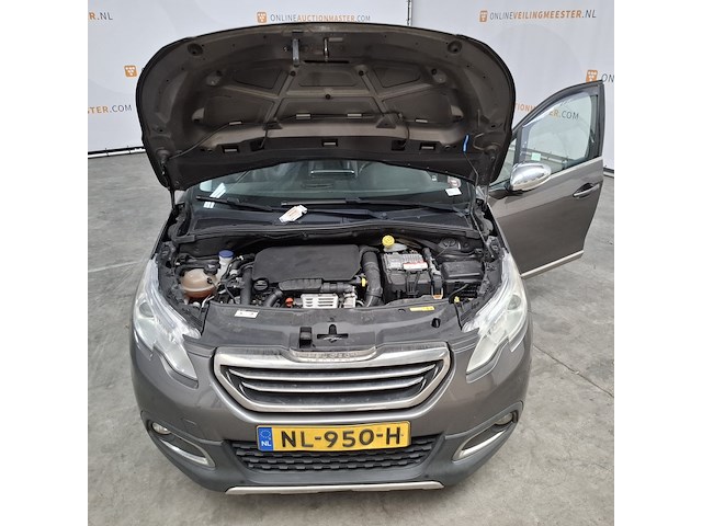 Personenauto, peugeot, 2008, 1.2 puretech féline, 2016 - afbeelding 35 van  51