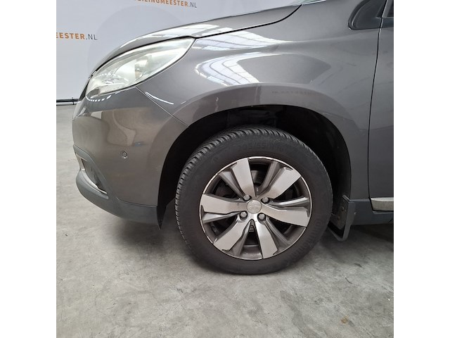 Personenauto, peugeot, 2008, 1.2 puretech féline, 2016 - afbeelding 51 van  51