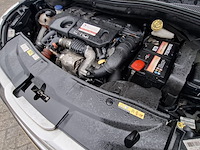 Personenauto, peugeot, 2008, 1.6 e-hdi allure, 2013 - afbeelding 16 van  50