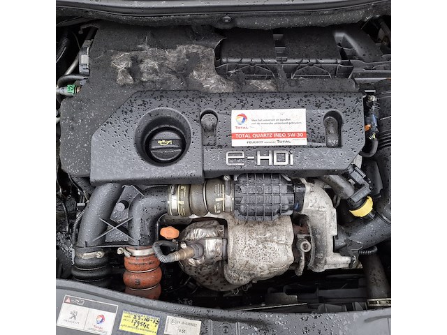 Personenauto, peugeot, 2008, 1.6 e-hdi allure, 2013 - afbeelding 18 van  50