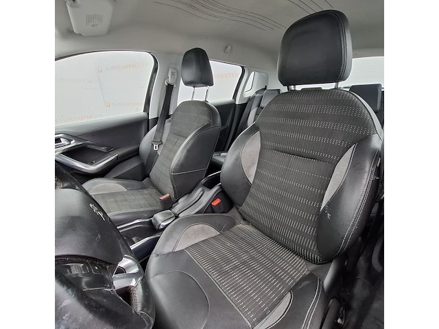 Personenauto, peugeot, 2008, 1.6 e-hdi allure, 2013 - afbeelding 22 van  50