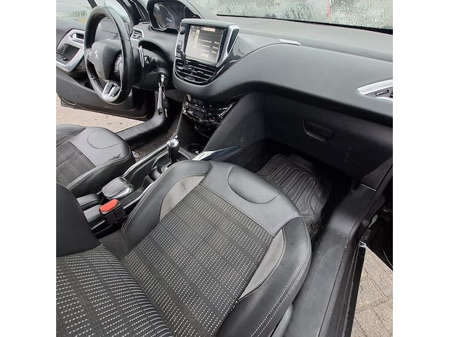 Personenauto, peugeot, 2008, 1.6 e-hdi allure, 2013 - afbeelding 38 van  50