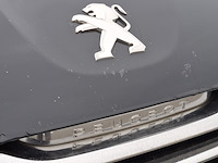 Personenauto, peugeot, 2008, 1.6 e-hdi allure, 2013 - afbeelding 46 van  50