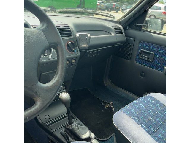 Personenauto, peugeot, 205, 1.4 génération, 1997 - afbeelding 12 van  12