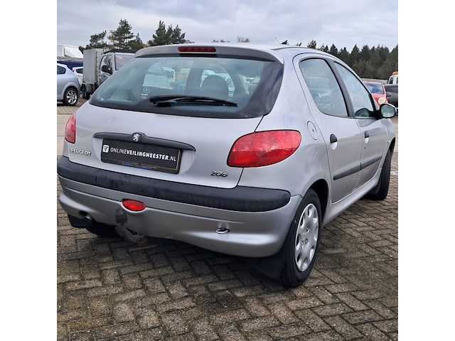 Personenauto, peugeot, 206, 1.4 gentry, grijs, 2001 - afbeelding 2 van  15