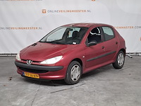 Personenauto, peugeot, 206, 1.4 xr, 2002 - afbeelding 1 van  38