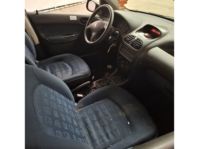 Personenauto, peugeot, 206, 1.4 xr, 2002 - afbeelding 16 van  38