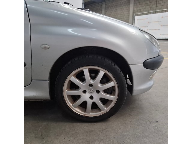 Personenauto, peugeot, 206 cc, 1.6-16v, 2002 - afbeelding 9 van  67