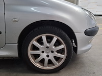 Personenauto, peugeot, 206 cc, 1.6-16v, 2002 - afbeelding 9 van  67