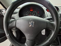 Personenauto, peugeot, 206 cc, 1.6-16v, 2002 - afbeelding 28 van  67