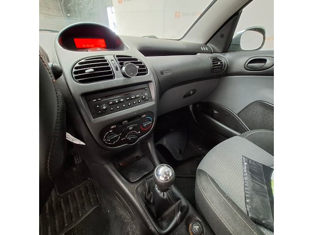 Personenauto, peugeot, 206 cc, 1.6-16v, 2002 - afbeelding 35 van  67