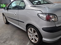 Personenauto, peugeot, 206 cc, 1.6-16v, 2002 - afbeelding 67 van  67