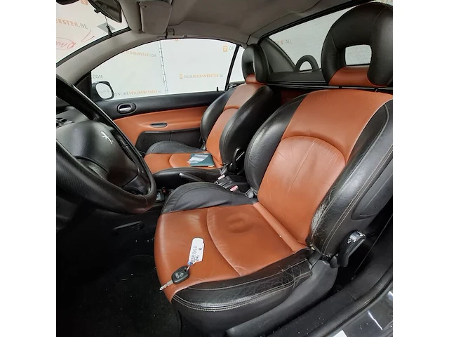 Personenauto, peugeot, 206 cc, 1.6-16v, 2003 - afbeelding 32 van  71
