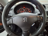 Personenauto, peugeot, 206 cc, 1.6-16v, 2003 - afbeelding 33 van  71