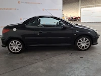 Personenauto, peugeot, 206 cc, 1.6-16v, 2003 - afbeelding 34 van  71